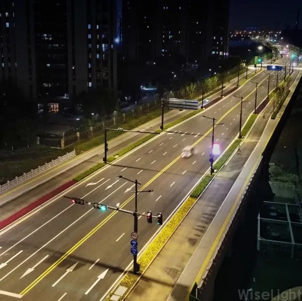 智慧一体杆