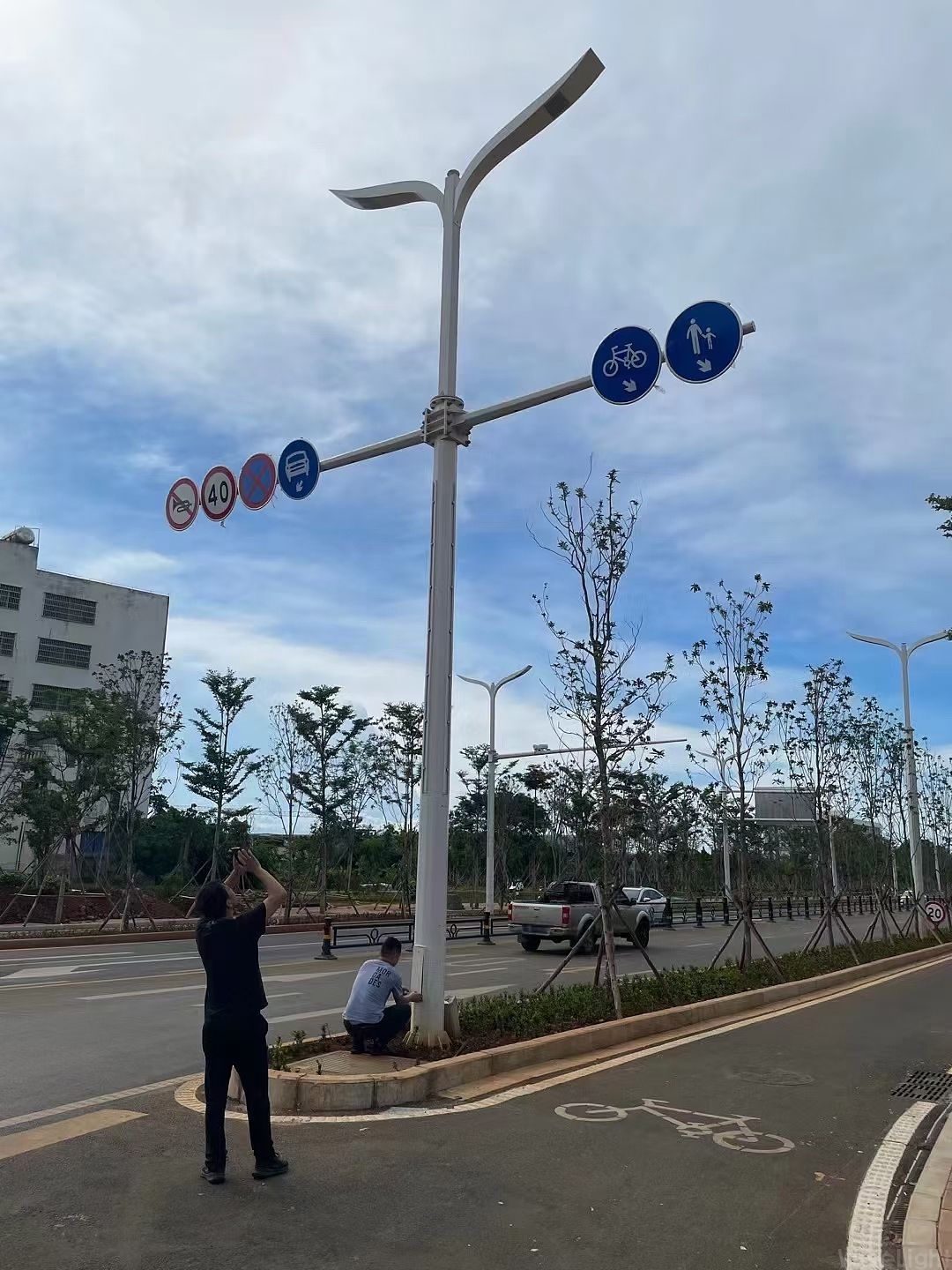 智能灯杆