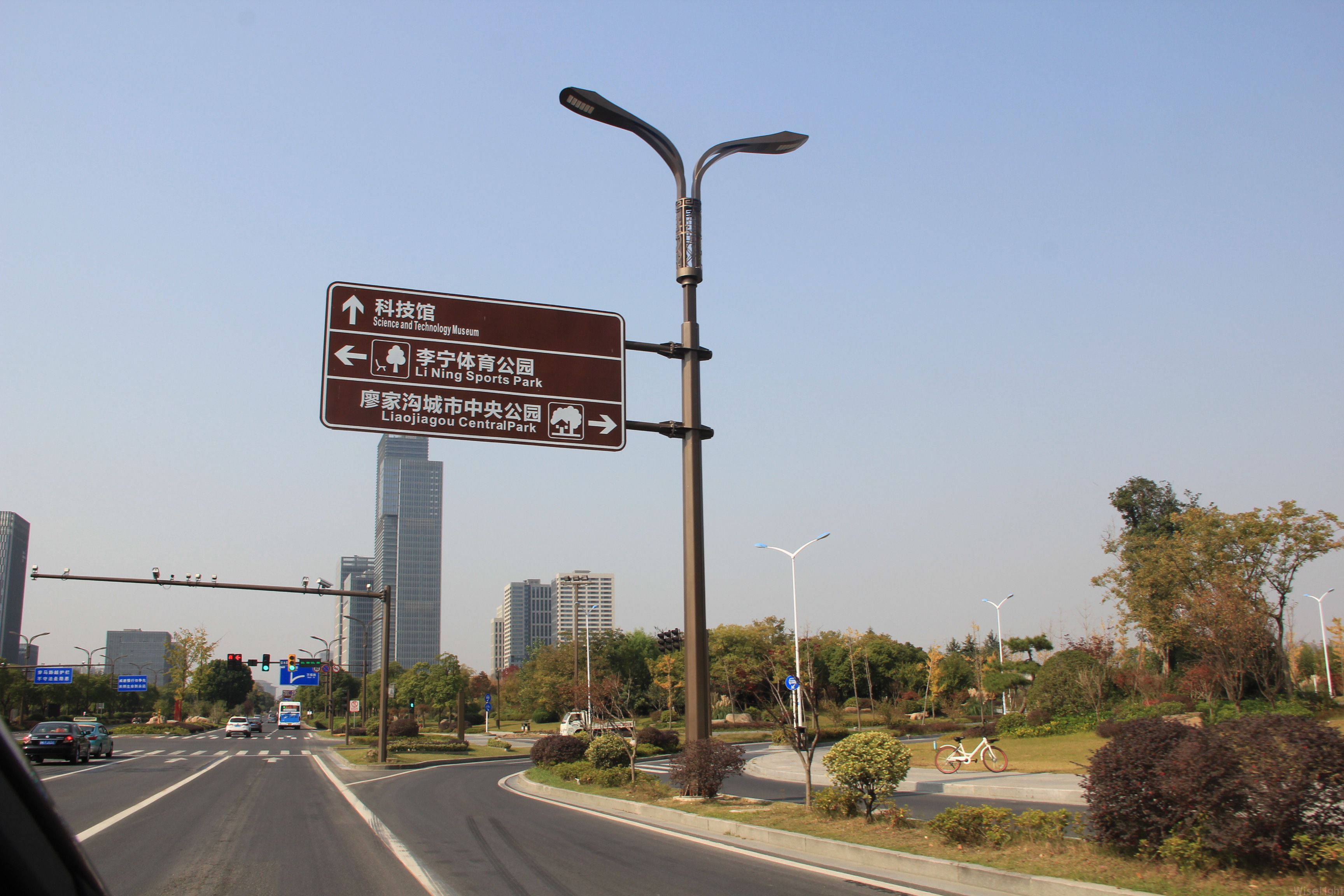 多杆合一改造设计方案